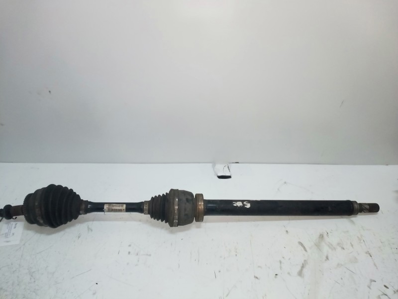 Recambio de transmision delantera derecha para volvo s80 berlina 2.4 d referencia OEM IAM P8689207  