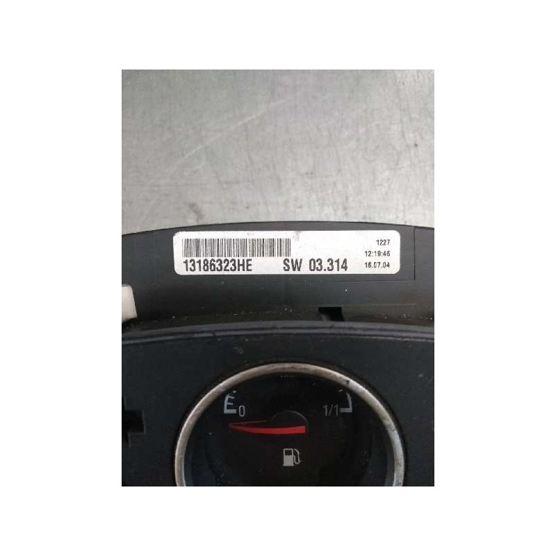 Recambio de cuadro instrumentos para opel astra h berlina 1.7 16v cdti cat (z 17 dtl / lrb) referencia OEM IAM 13186323 HE SW033 Recambio de cuadro instrumentos para opel astra h berlina 1.7 16v cdti cat (z 17 dtl / lrb) referencia OEM IAM 13186323 HE SW033