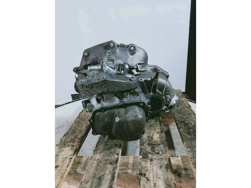 Recambio de caja cambios para opel astra h berlina elegance referencia OEM IAM F17 A12042 W374 5V