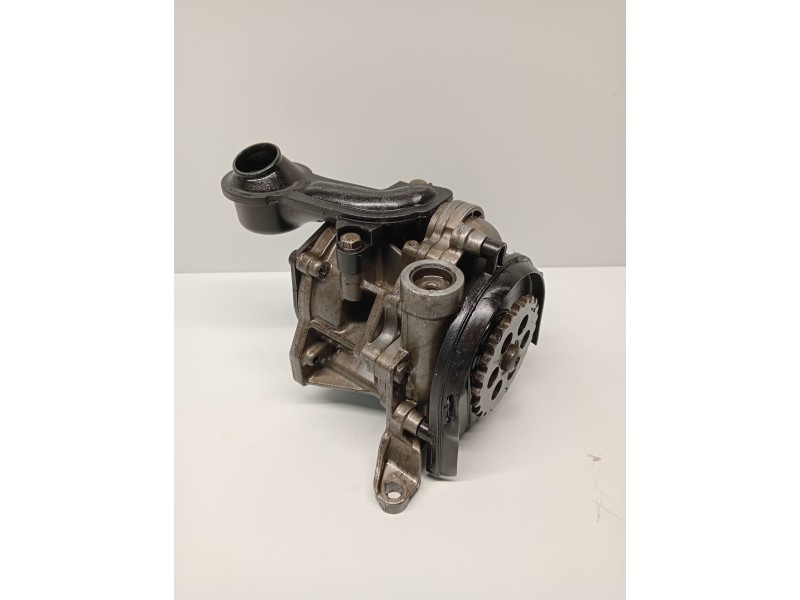 Recambio de bomba aceite para bmw serie 3 touring (e91) 318d referencia OEM IAM   