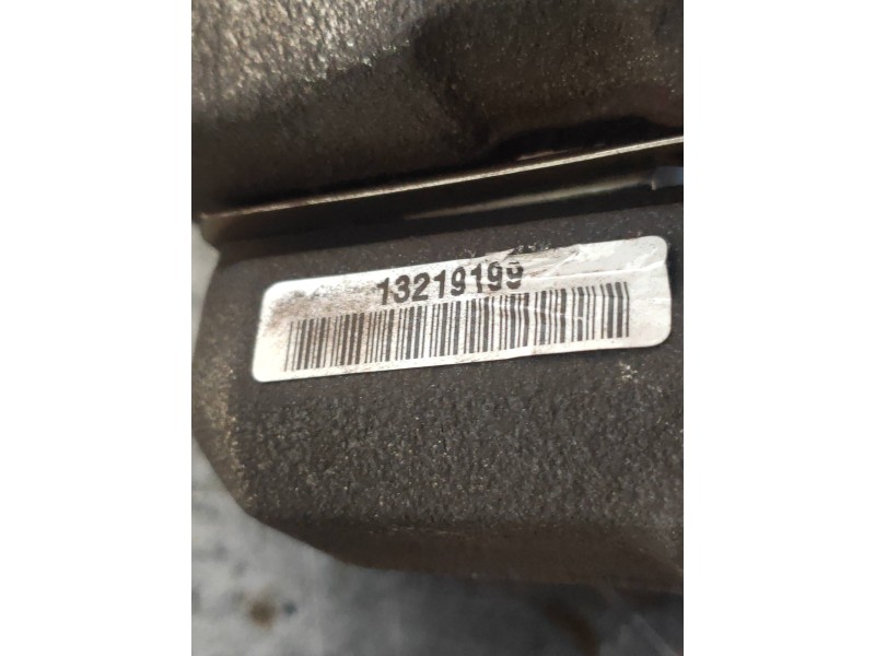 Recambio de pinza freno delantera derecha para opel insignia berlina cosmo referencia OEM IAM 13219199  