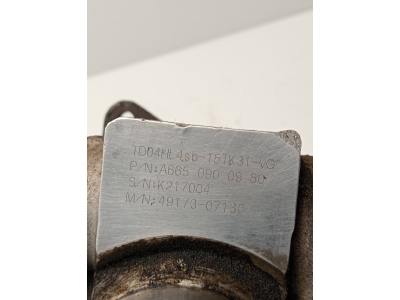 Recambio de turbocompresor para ssangyong rexton rx 270 plus / 270 xdi plus referencia OEM IAM A6650900980  