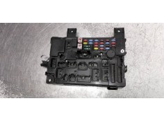 Recambio de caja reles / fusibles para mitsubishi outlander (gf0) motion 4wd referencia OEM IAM 8637A864 7403025115 