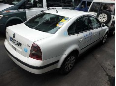 volkswagen passat berlina (3b3) del año 2002 2