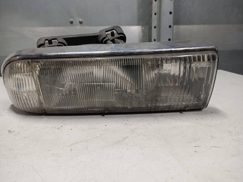 Recambio de faro derecho para chevrolet blazer (neu) 4wd mid referencia OEM IAM   
