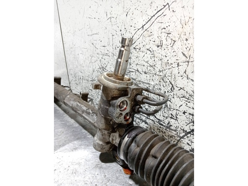 Recambio de cremallera direccion para ford fiesta (cbk) futura referencia OEM IAM VR2S6C3550NA  