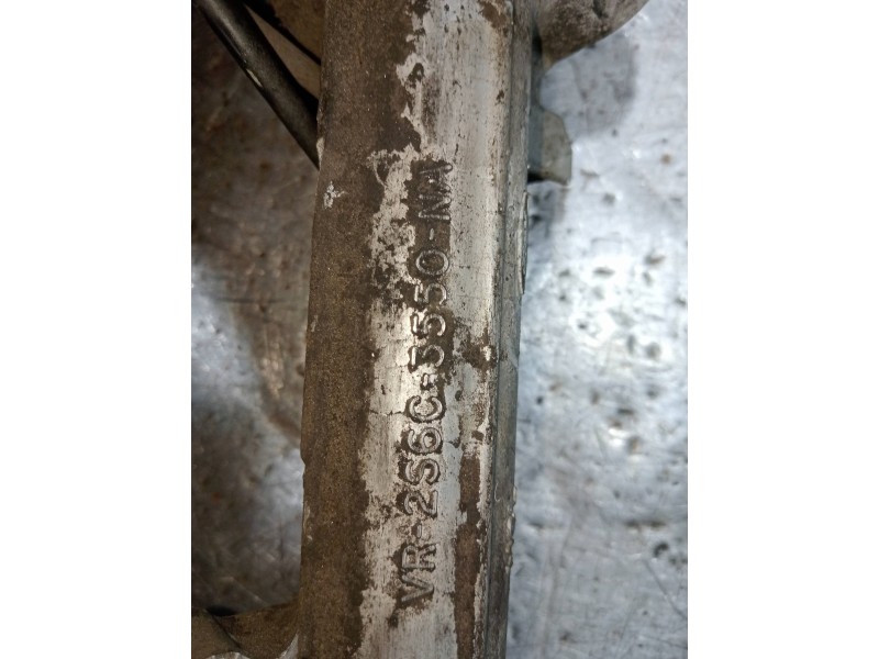 Recambio de cremallera direccion para ford fiesta (cbk) futura referencia OEM IAM VR2S6C3550NA  