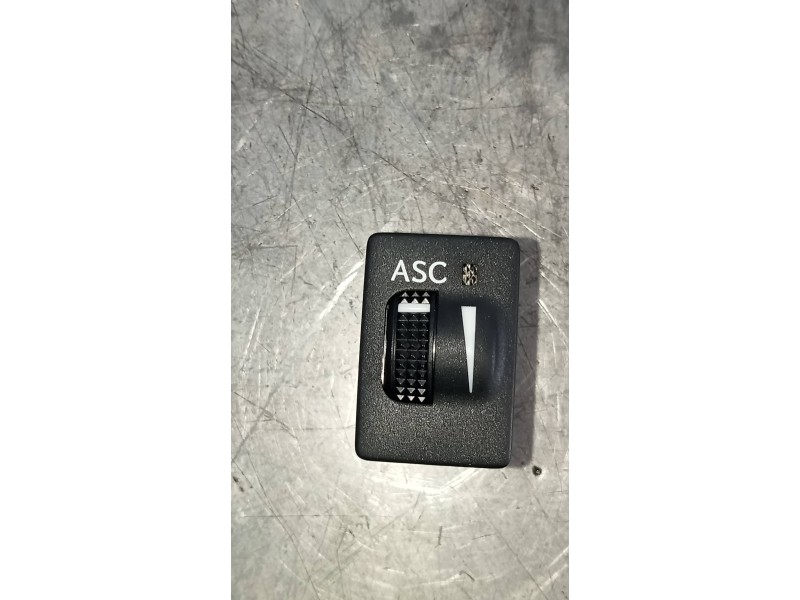 Recambio de mando multifuncion para lexus nx 300h 4wd referencia OEM IAM 6562T99  