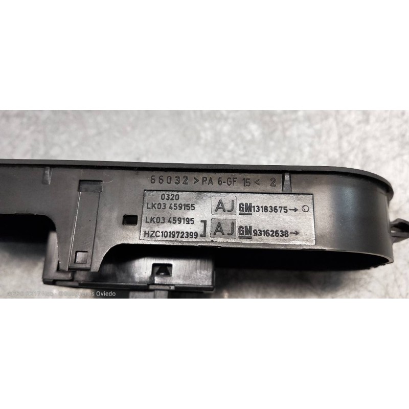 Recambio de mando elevalunas delantero derecho para opel astra h berlina elegance referencia OEM IAM 13183675 93162638 