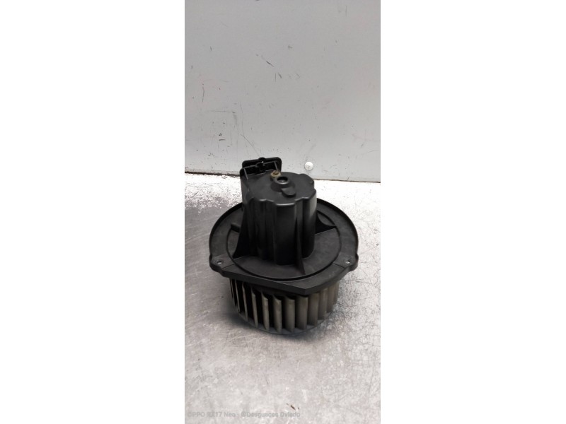 Recambio de motor calefaccion para mercedes clase e (w123) berlina+coupe d 300 referencia OEM IAM   