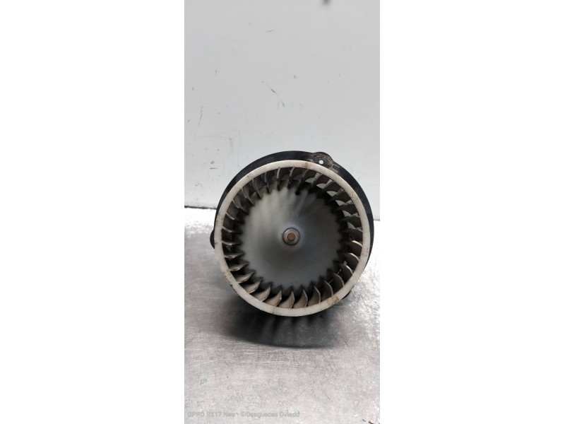 Recambio de motor calefaccion para mercedes clase e (w123) berlina+coupe d 300 referencia OEM IAM   