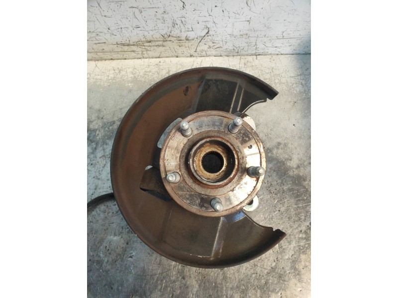 Recambio de mangueta delantera derecha para opel insignia berlina cosmo referencia OEM IAM   