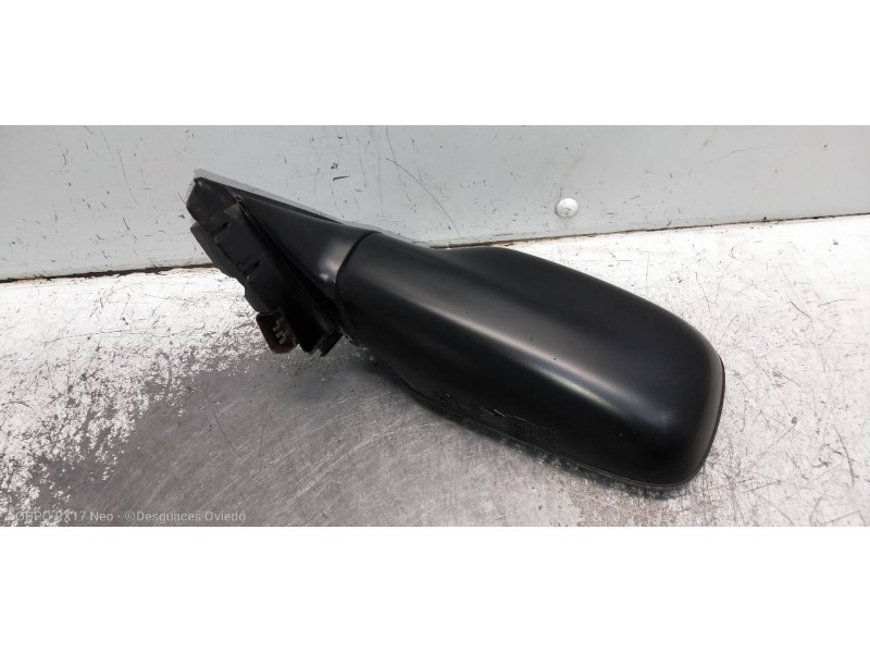 Recambio de retrovisor izquierdo para audi 100 berlina (c4) básico referencia OEM IAM   