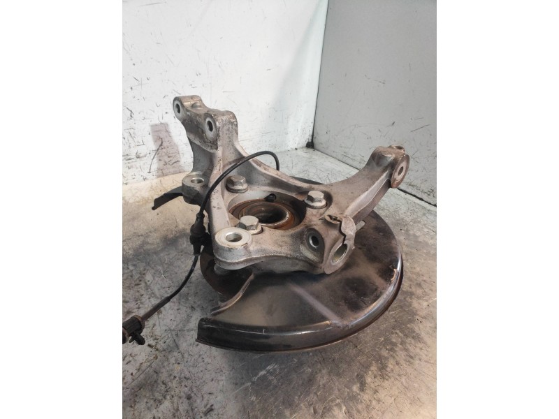 Recambio de mangueta delantera derecha para opel insignia berlina cosmo referencia OEM IAM   