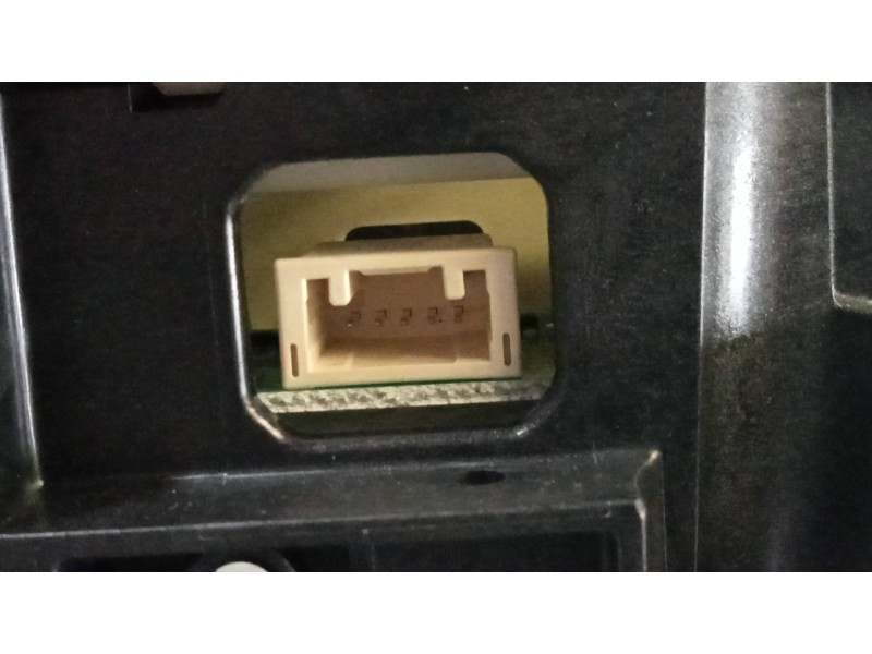 Recambio de palanca cambio para lexus nx 300h 4wd referencia OEM IAM   