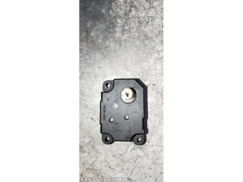 Recambio de motor apertura trampillas climatizador para mitsubishi outlander (gf0) motion 4wd referencia OEM IAM CSA512T010  