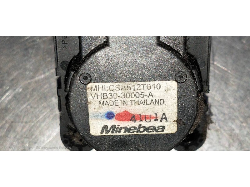 Recambio de motor apertura trampillas climatizador para mitsubishi outlander (gf0) motion 4wd referencia OEM IAM CSA512T010  