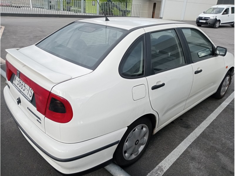 seat cordoba berlina (6k2) del año 1996