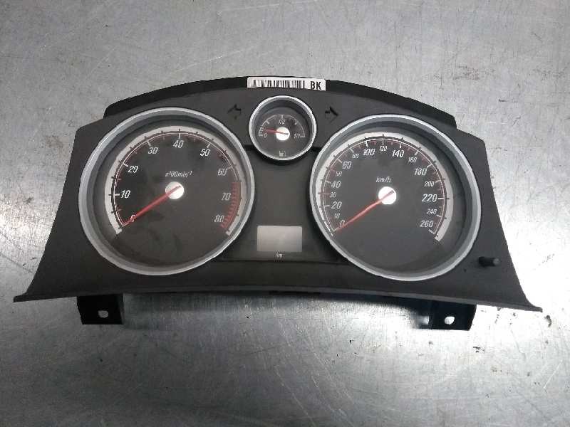 Recambio de cuadro instrumentos para opel astra gtc 1.6 16v referencia OEM IAM 13251612 BK 