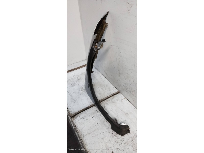 Recambio de aleta delantera derecha para citroen c3 1.4 x-tr referencia OEM IAM   