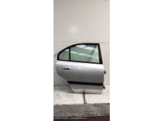Recambio de puerta trasera derecha para mitsubishi carisma berlina 5 (da0) 1900 di-d elegance referencia OEM IAM   