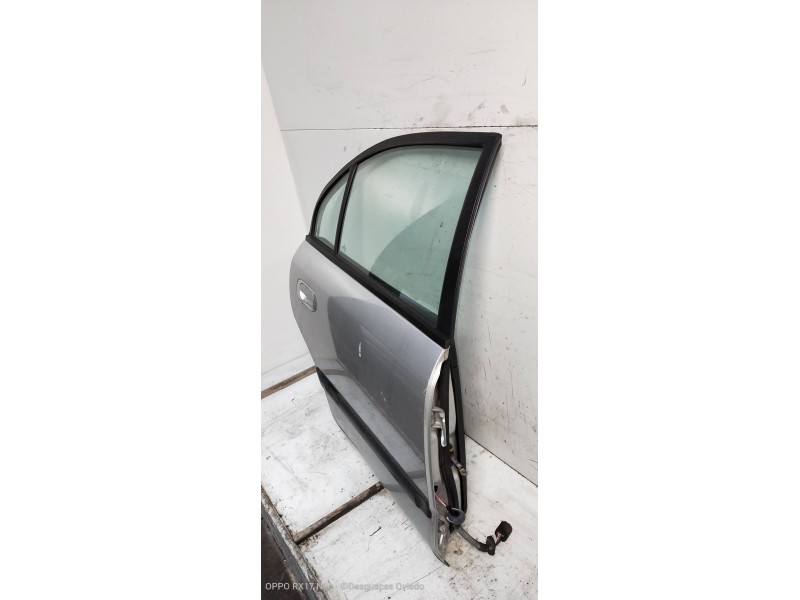 Recambio de puerta trasera derecha para mitsubishi carisma berlina 5 (da0) 1900 di-d elegance referencia OEM IAM   