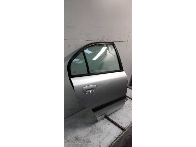 Recambio de puerta trasera derecha para mitsubishi carisma berlina 5 (da0) 1900 di-d elegance referencia OEM IAM   