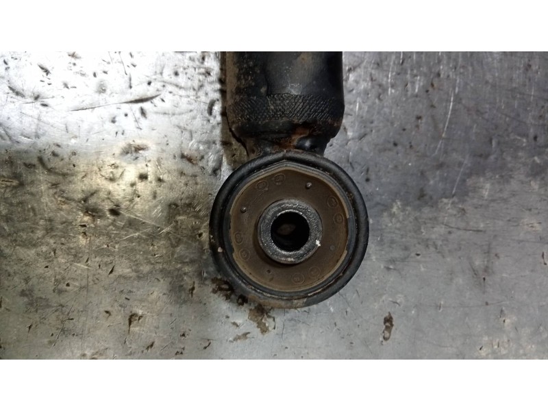 Recambio de amortiguador trasero derecho para audi a1 (8x) attraction referencia OEM IAM 6R0512011AC  