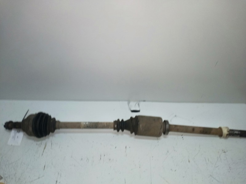 Recambio de transmision delantera derecha para nissan primastar (x83) caja cerrada batalla corta 2,76t referencia OEM IAM   