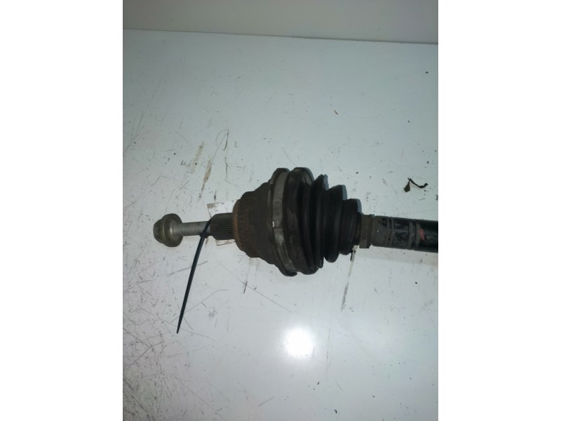 Recambio de transmision delantera izquierda para audi 100 berlina (c4) básico referencia OEM IAM   