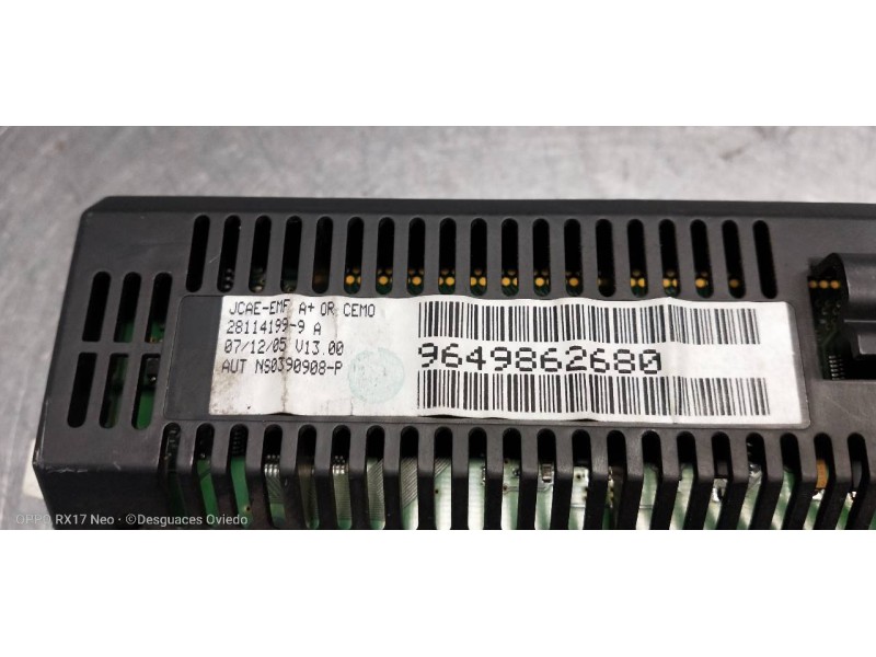 Recambio de pantalla multifuncion para peugeot 307 berlina (s2) x-line referencia OEM IAM 9649862680 281141999A 