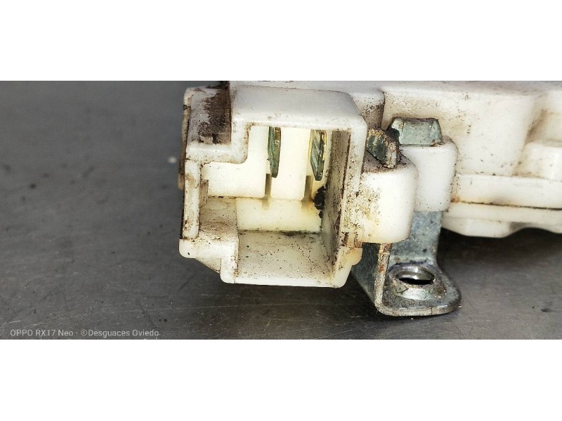 Recambio de motor cierre centralizado trasero derecho para nissan almera (n15) competence (1998) referencia OEM IAM 8255261U01  