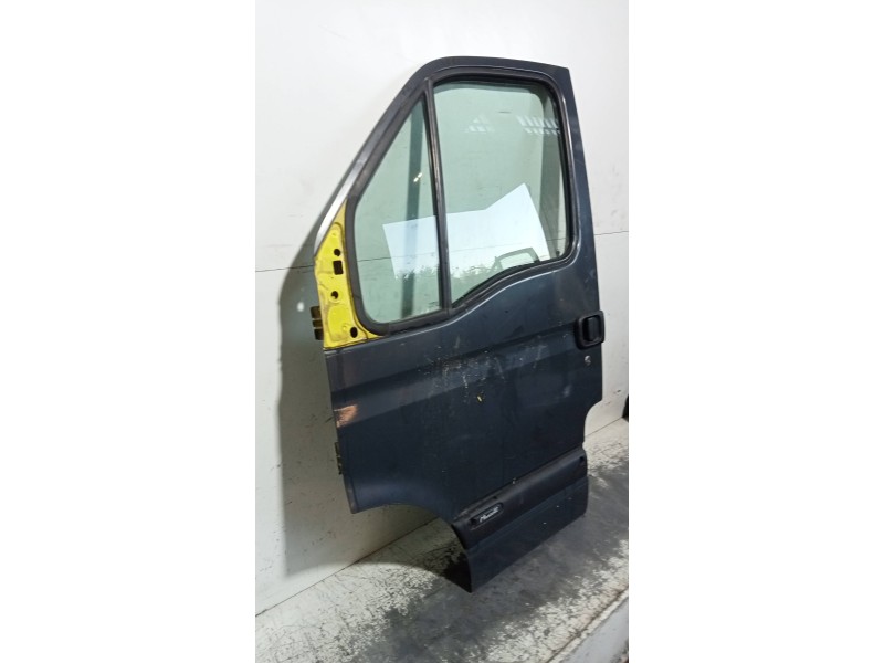 Recambio de puerta delantera izquierda para renault mascott 2.8 diesel referencia OEM IAM   2P