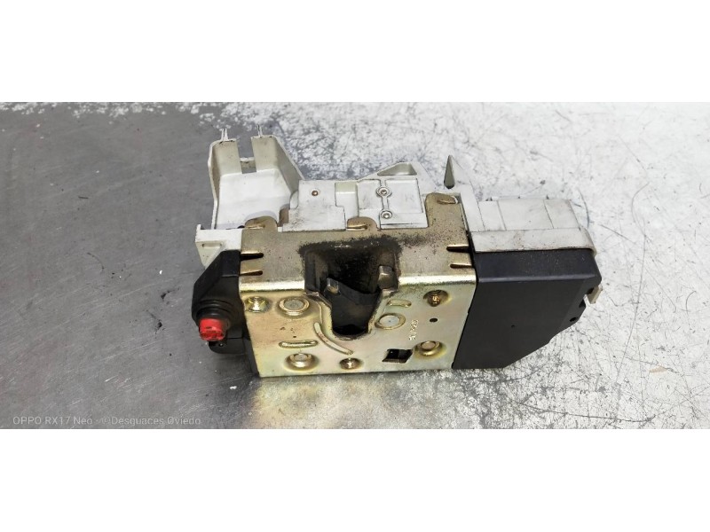 Recambio de motor cierre centralizado trasero derecho para peugeot 307 berlina (s2) x-line referencia OEM IAM   