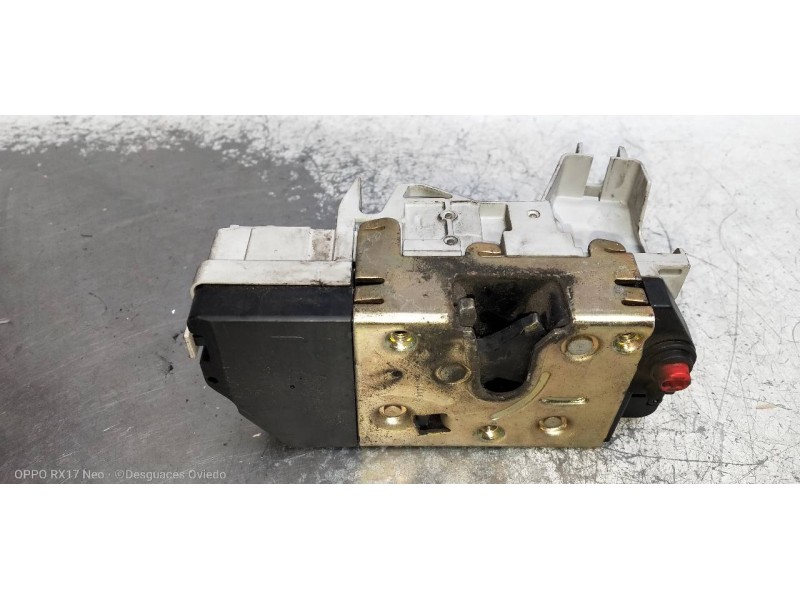 Recambio de motor cierre centralizado trasero izquierdo para peugeot 307 berlina (s2) x-line referencia OEM IAM   