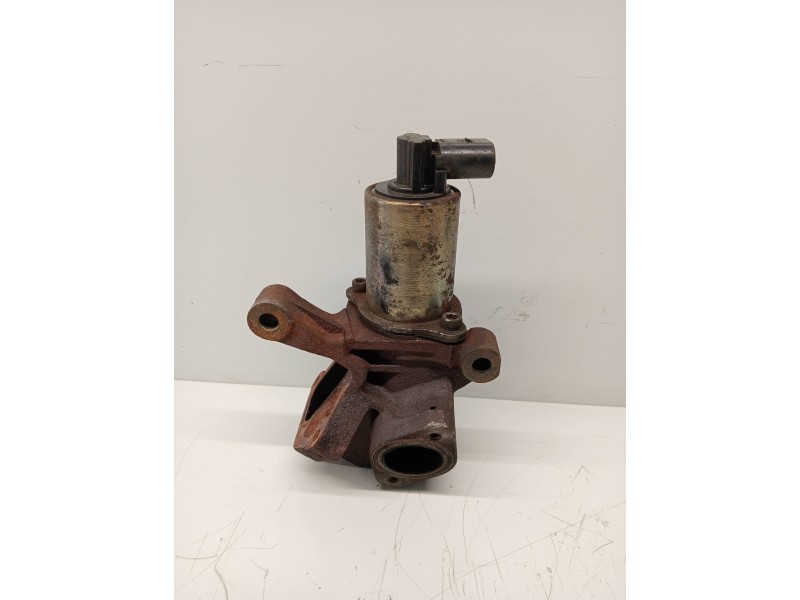Recambio de valvula egr para ssangyong rexton rx 270 plus / 270 xdi plus referencia OEM IAM   