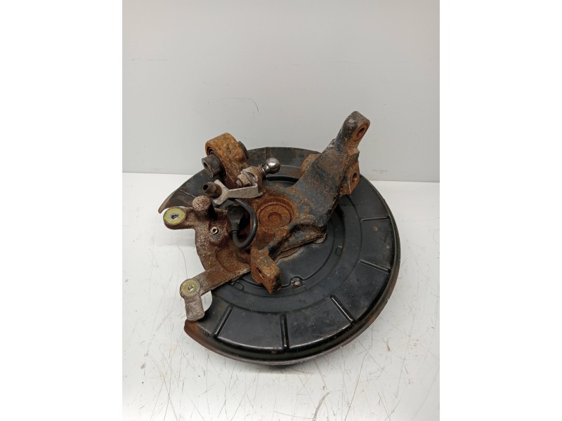 Recambio de mangueta trasera derecha para peugeot 406 berlina (s1/s2) stdt referencia OEM IAM   