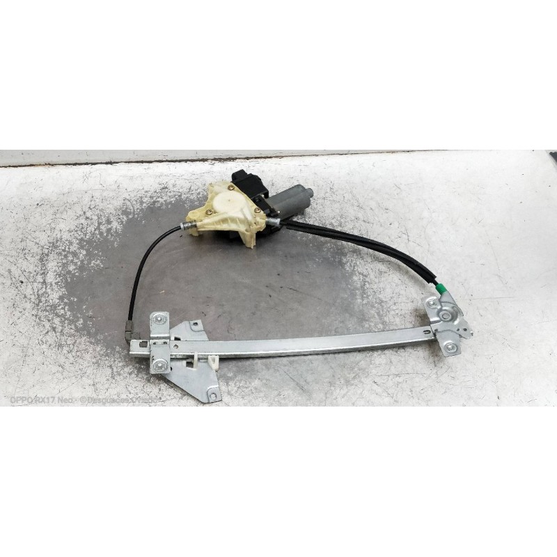 Recambio de elevalunas trasero derecho para mitsubishi carisma berlina 5 (da0) 1900 di-d elegance referencia OEM IAM   