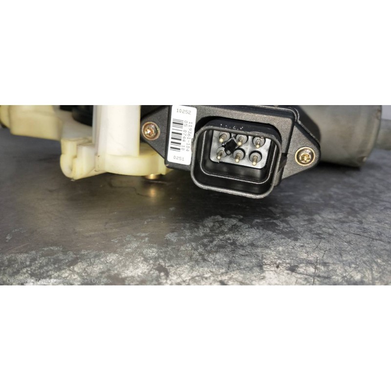 Recambio de elevalunas trasero derecho para mitsubishi carisma berlina 5 (da0) 1900 di-d elegance referencia OEM IAM   