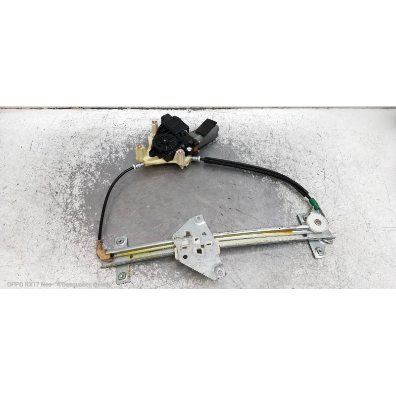 Recambio de elevalunas trasero izquierdo para mitsubishi carisma berlina 5 (da0) 1900 di-d elegance referencia OEM IAM   
