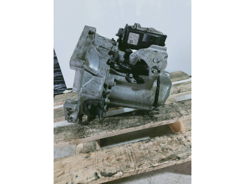 Recambio de caja cambios para citroen c3 1.4 x-tr referencia OEM IAM 20CP56 2000922 AUTOMAT