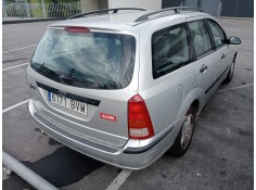 ford focus turnier (cak) del año 2002 2