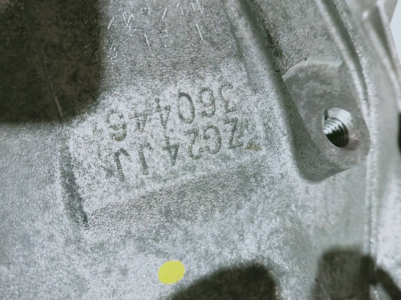 Recambio de caja cambios para hyundai i30 (pd) essence referencia OEM IAM ZG24JJ 360446 6V