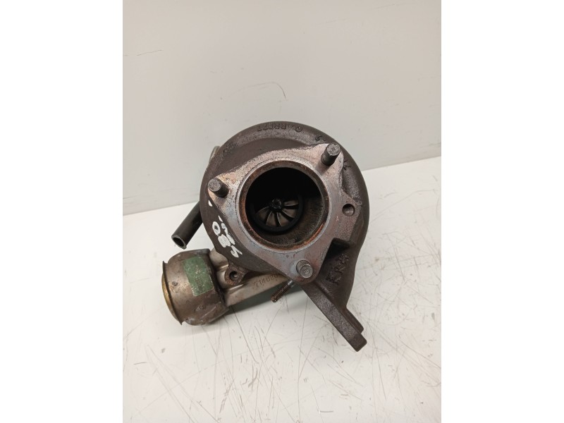 Recambio de turbocompresor para volvo s80 berlina 2.4 d referencia OEM IAM 7231672 8653146 GT2052V