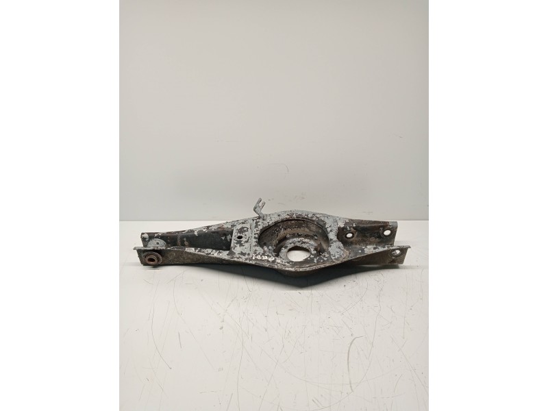 Recambio de brazo suspension inferior trasero izquierdo para peugeot 406 berlina (s1/s2) stdt referencia OEM IAM   