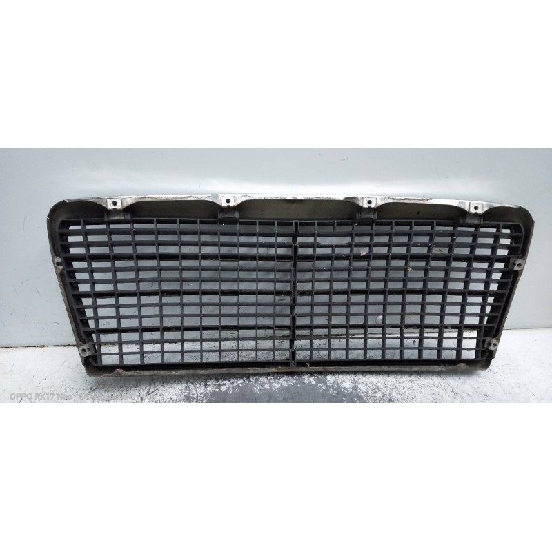 Recambio de rejilla delantera para mercedes clase e (w124) berlina 300 d / e 300 d turbo (124.133) referencia OEM IAM   