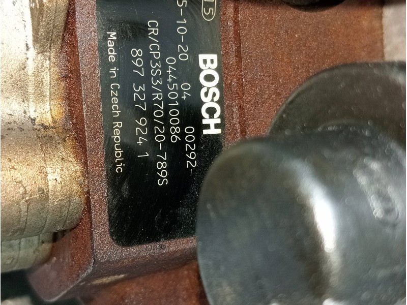 Recambio de bomba inyeccion para opel astra h berlina 1.7 16v cdti referencia OEM IAM 0445010086 8973279241 BOSCH