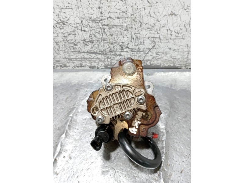 Recambio de bomba inyeccion para opel astra h berlina cosmo referencia OEM IAM 0445010086 8973279242 BOSCH