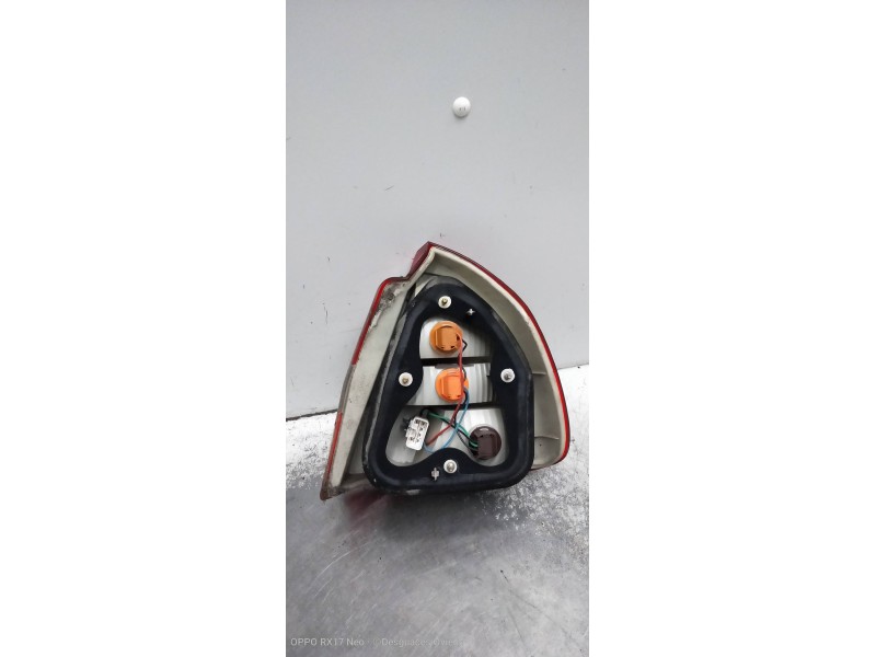 Recambio de piloto trasero izquierdo para mitsubishi carisma berlina 5 (da0) 1900 di-d elegance referencia OEM IAM   