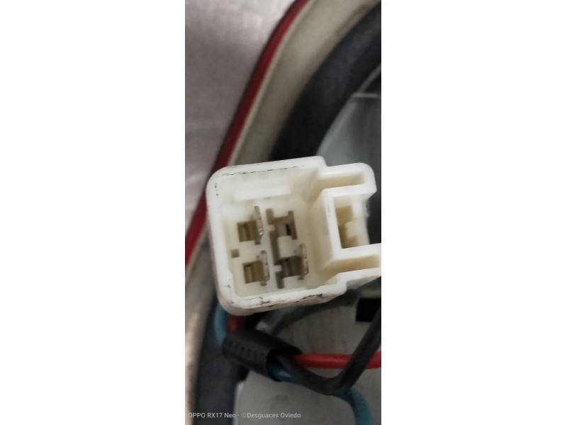 Recambio de piloto trasero izquierdo interior para mitsubishi carisma berlina 5 (da0) 1900 di-d elegance referencia OEM IAM   